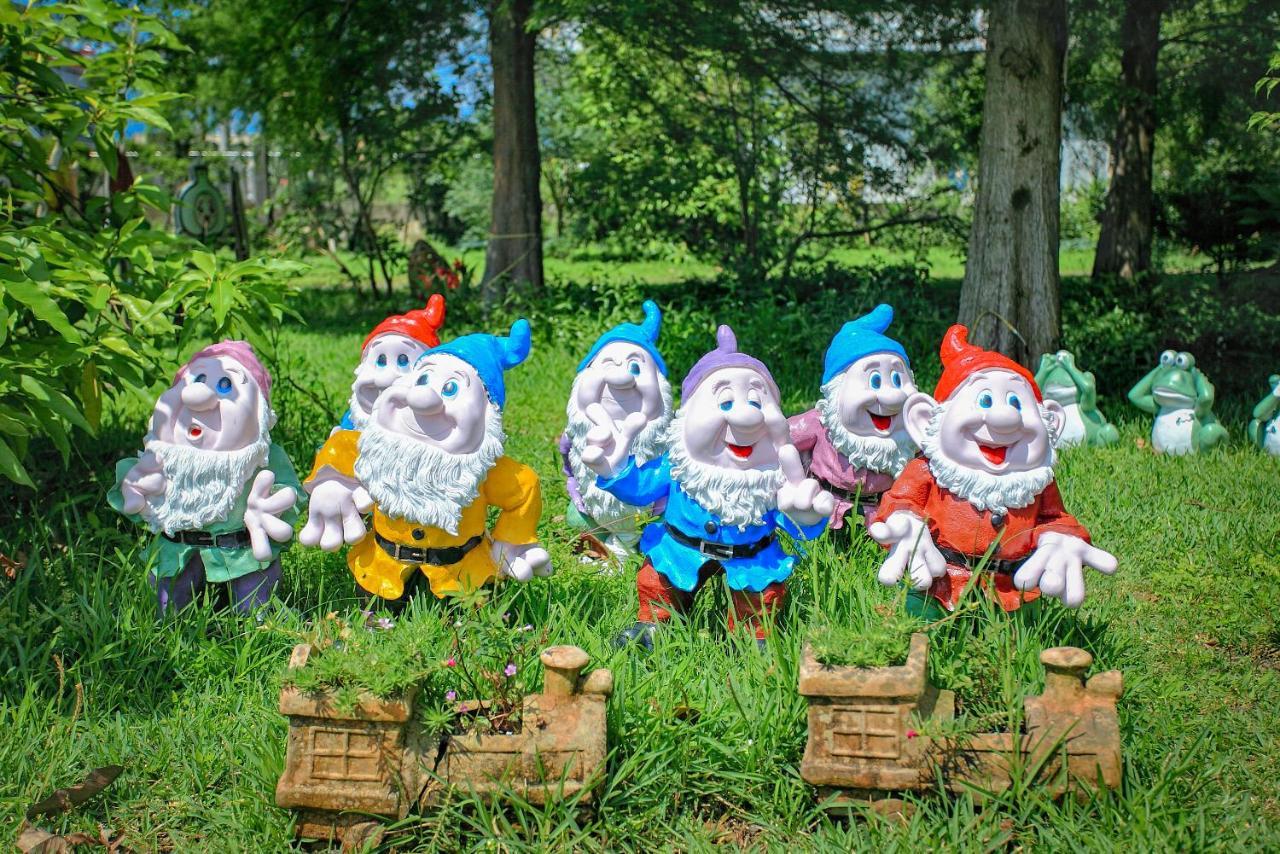 Fairy Story Village Farm B&B Дуншань Экстерьер фото