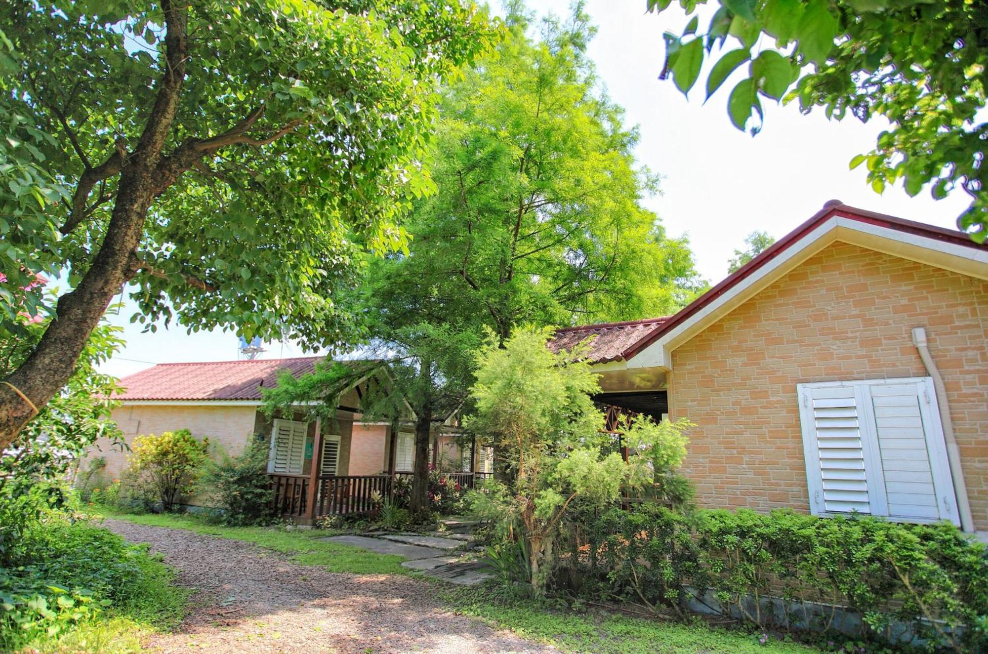 Fairy Story Village Farm B&B Дуншань Экстерьер фото